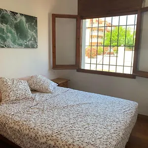 https://badia-beach-empuriabrava.catalonia-hotels.com