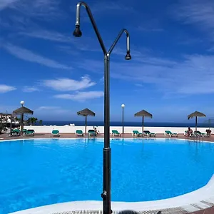 https://new-deluxe-sunny-bungalow.in-canary-islands.com